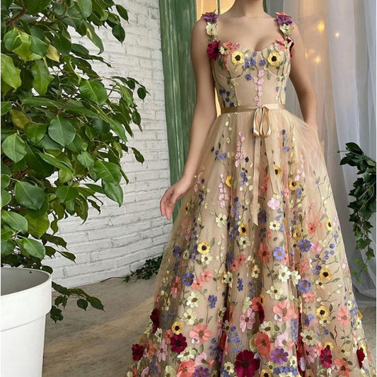 Exquisite 3D Flowers Prom Dress - Sweetheart Neckline
