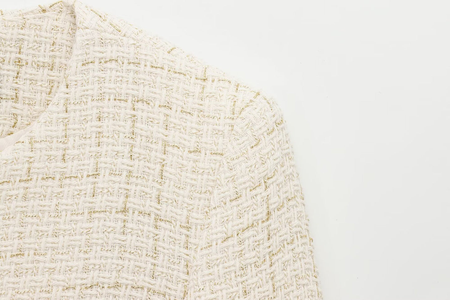 Round Neck Long Sleeve Belt Texture Casual Coat