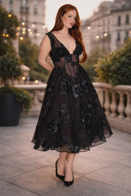 Black Deep V-neck Mesh A- Line High-end Evening Dress